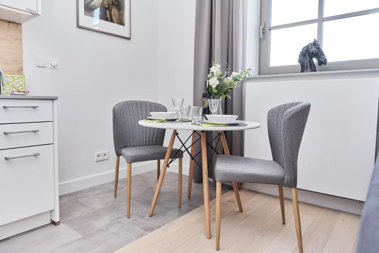 ורוצלב Eleganckie Studia Wyspa Slodowa By Noclegi Renters מראה חיצוני תמונה